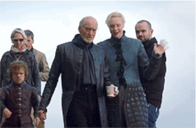 Tywin conversa amabilmente con Brienne